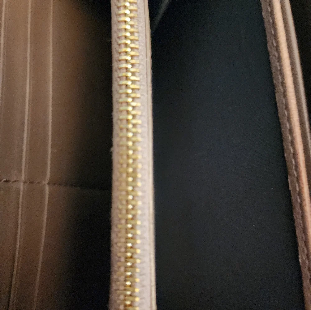 Dior pre loved